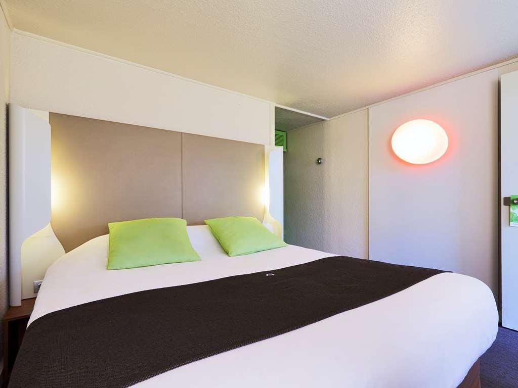 Campanile Paris Ouest - Gennevilliers Barbanniers Hotel Room photo