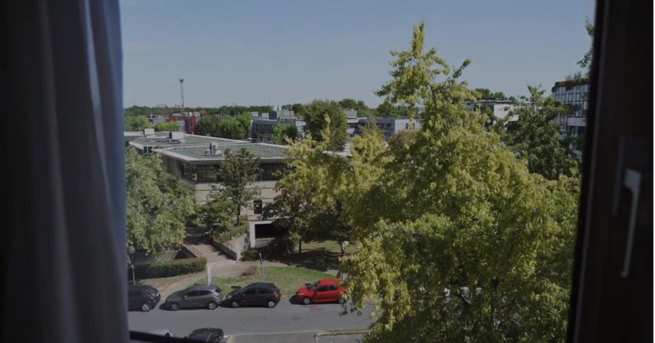 Campanile Paris Ouest - Gennevilliers Barbanniers Hotel Exterior photo