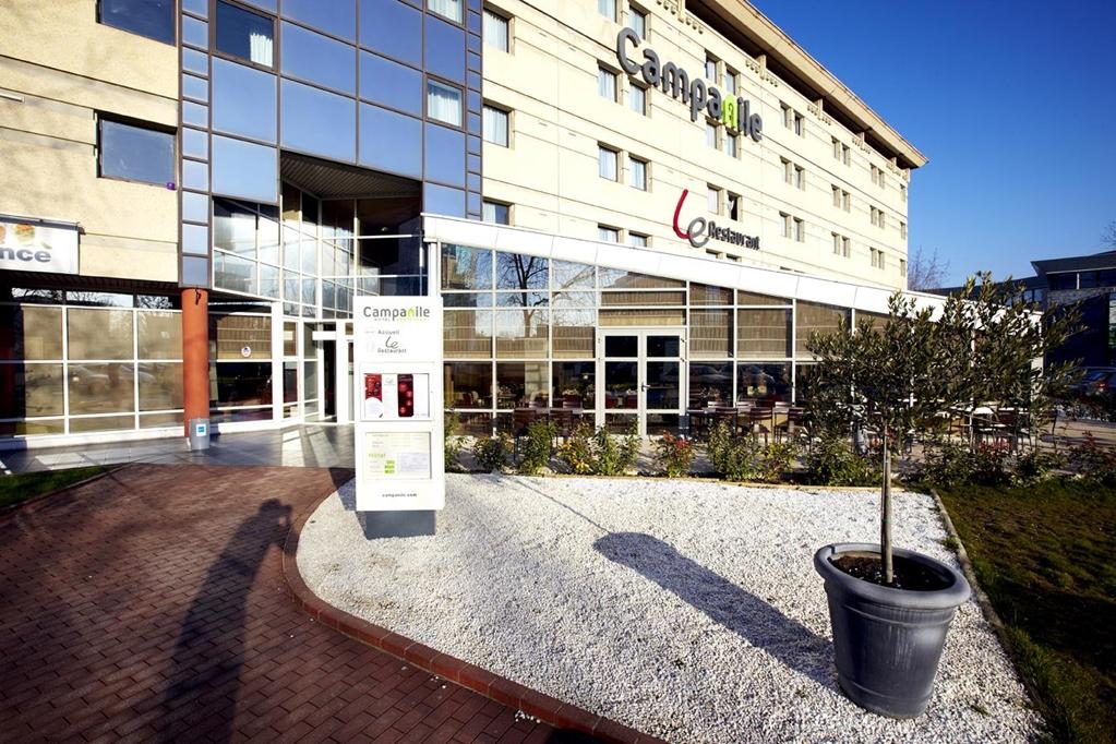 Campanile Paris Ouest - Gennevilliers Barbanniers Hotel Exterior photo