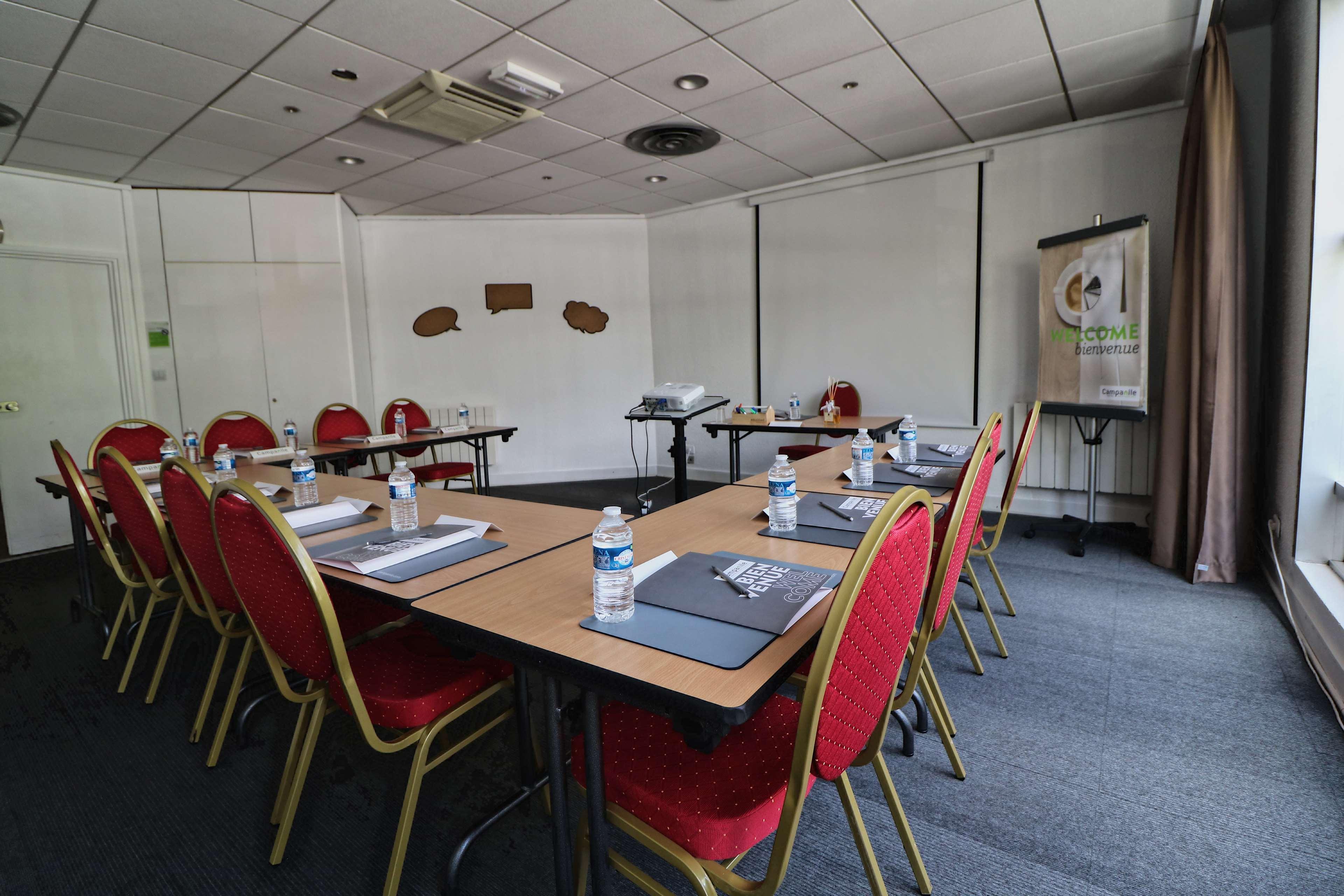 Campanile Paris Ouest - Gennevilliers Barbanniers Hotel Exterior photo